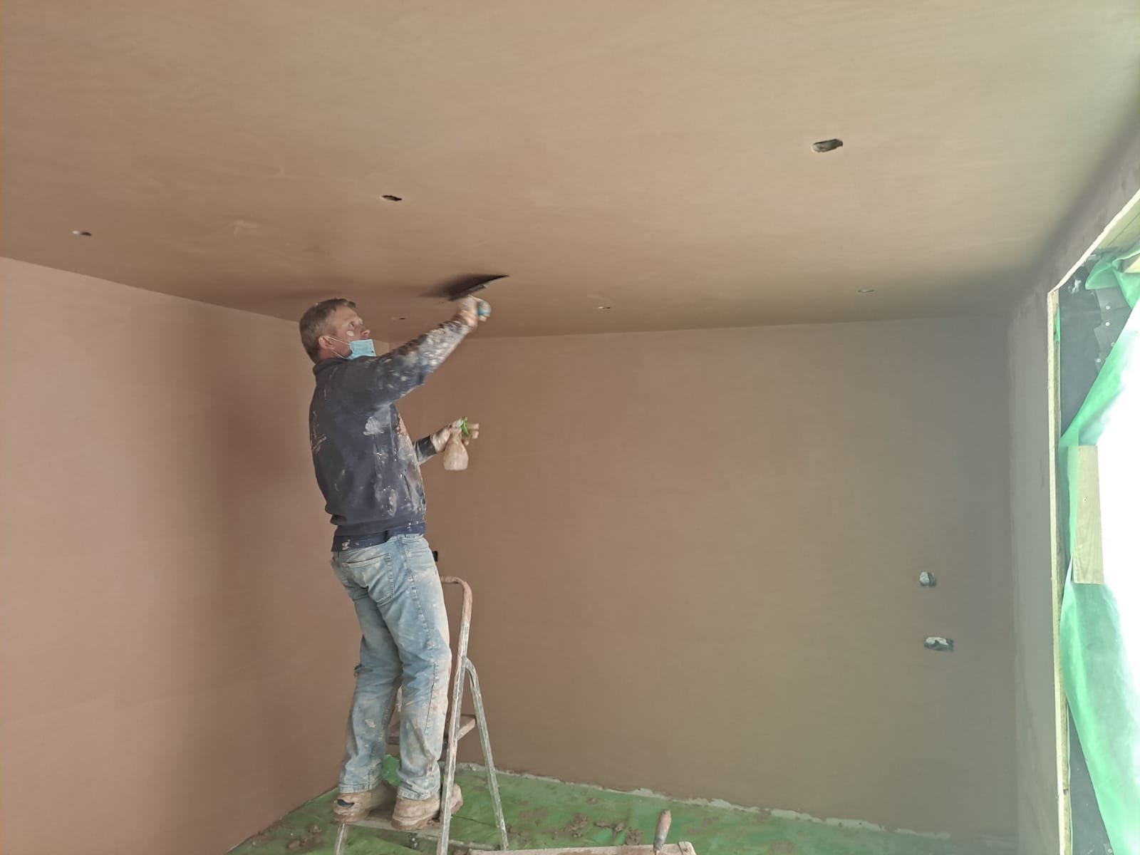Internal finishing work during a residential renovation
